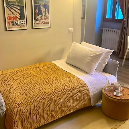 Casa Vitoria - Center Apartment Como