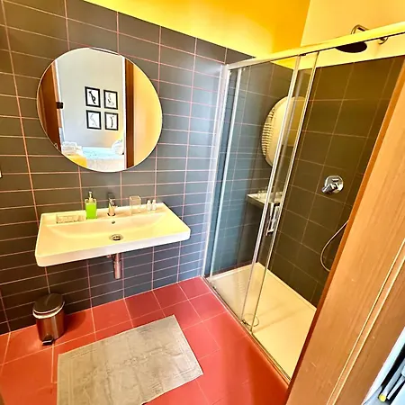 Casa Vitoria - Center Apartment Como